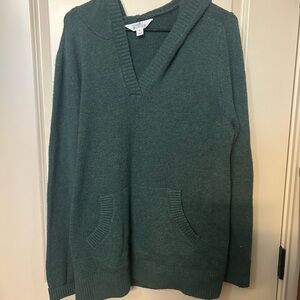 Market &Spruce Green V-Neck Hooded Sweater with Pockets